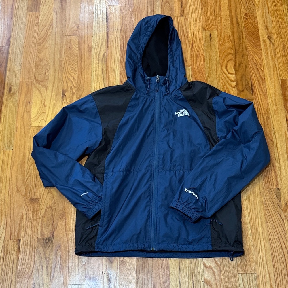 The North Face Men's Navy and Black Windbreaker